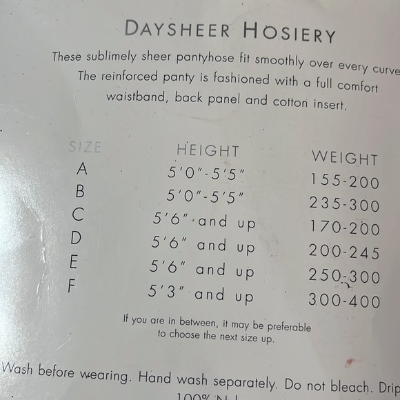 Lot of Four (4) Pairs of Pantyhose Plus One pair Tights - Picture 4 of 11